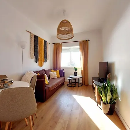 Daire Flat In Cacilhas - Lisbon Stunning River Views Almada