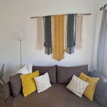 Daire Flat In Cacilhas - Lisbon Stunning River Views *