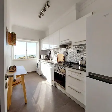 Flat In Cacilhas - Lisbon Stunning River Views *