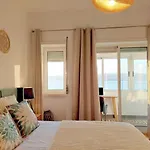 Flat In Cacilhas - Lisbon Stunning River Views 아파트 알마다