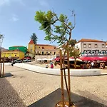 Flat In Cacilhas - Lisbon Stunning River Views 아파트 알마다