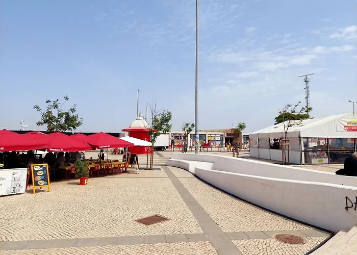 Flat In Cacilhas - Lisbon Stunning River Views Almada