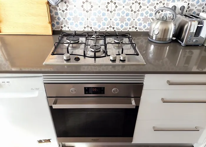 Flat In Cacilhas - Lisbon Stunning River Views * Almada