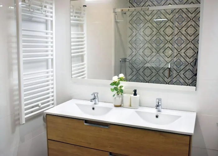 Flat In Cacilhas - Lisbon Stunning River Views Almada